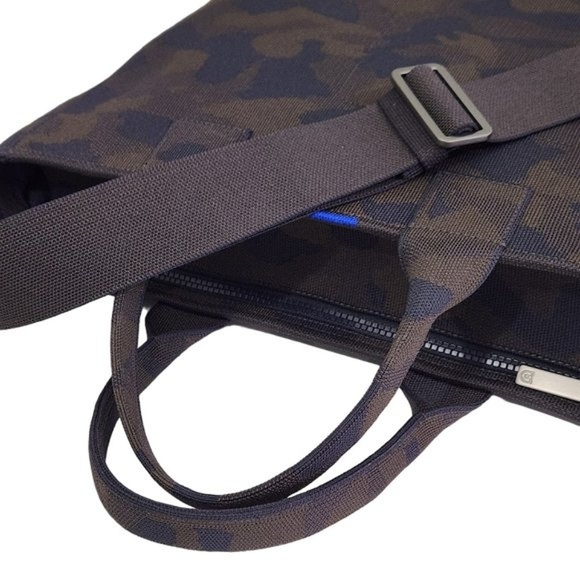 ROTHY'S THE CARRYALL TOTE BAG TRAVEL LAPTOP CROSSBODY WOODLAND CAMO CAMOUFLAGE - Picture 5 of 9